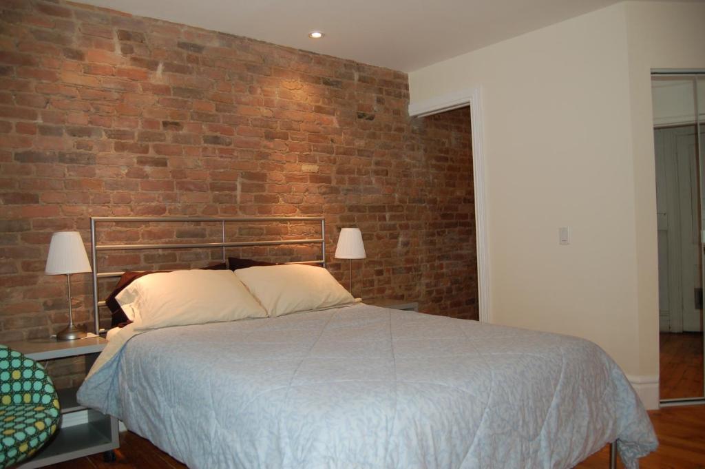 Le Chasseur Bed & Breakfast Montreal Habitación foto
