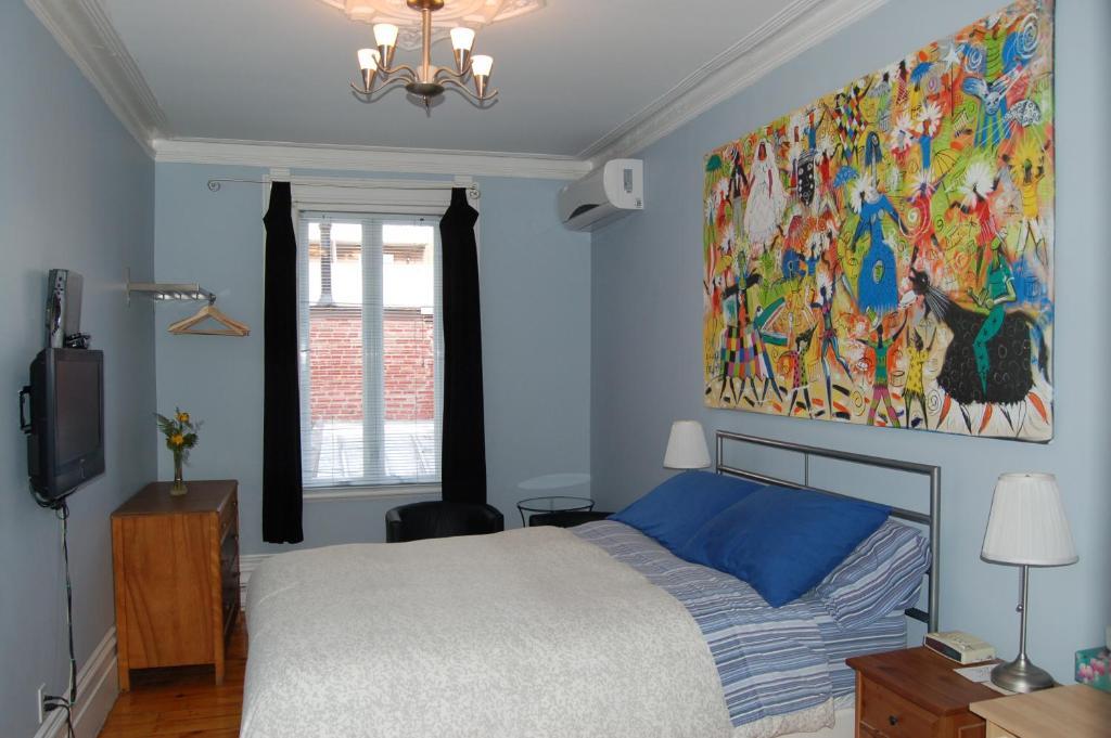 Le Chasseur Bed & Breakfast Montreal Habitación foto